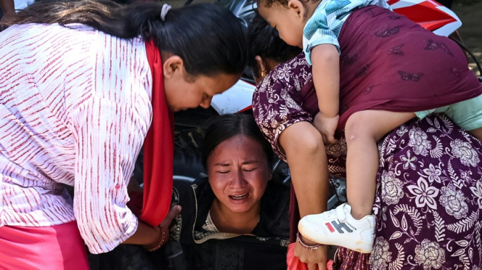 Au N&eacute;pal, les villages travers&eacute;s par les crues transform&eacute;s en "cimeti&egrave;res"