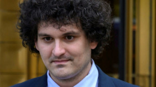 Procuradoria pede entre 40 e 50 anos de pris&atilde;o para fundador da FTX por fraude