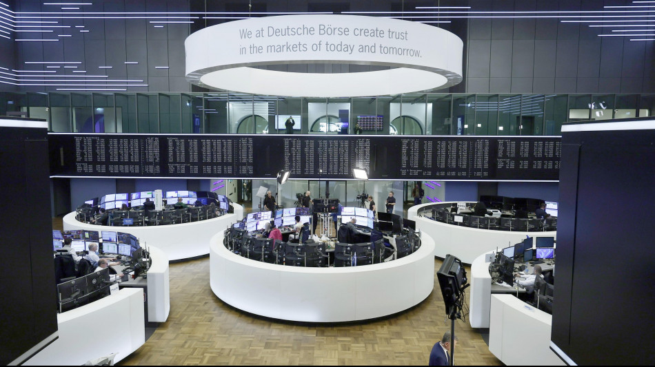 Borsa: l'Europa chiude incerta e guarda a Usa-Cina sui dazi