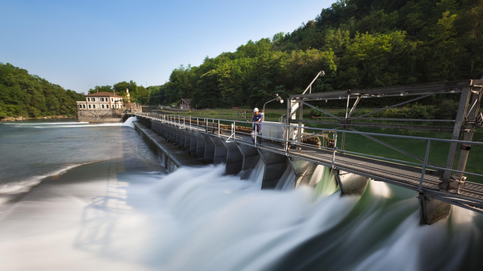 Il governo lima il decreto energia, interlocuzioni con le Regioni