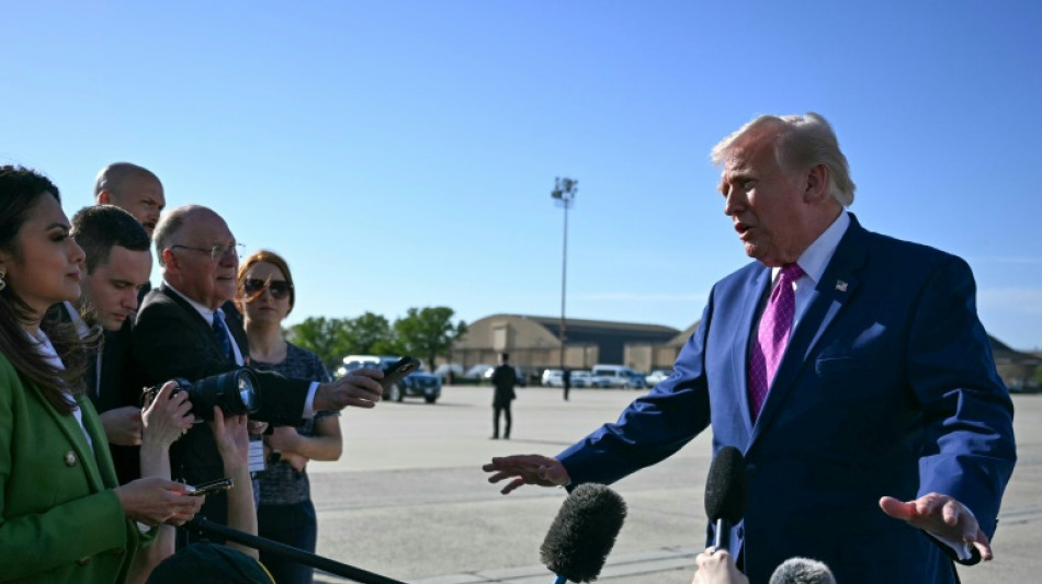 Trump veut emp&ecirc;cher CNN et d'autres m&eacute;dias de venir &agrave; la Maison Blanche