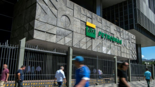 Acciones de Petrobras se desploman en primer d&iacute;a de gobierno Lula