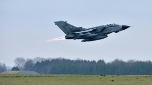 Kampfjets der Luftwaffe machen wieder Tieffl&uuml;ge bis 75 Meter