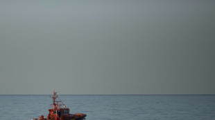 Recuperan a tres inmigrantes fallecidos de una embarcaci&oacute;n cerca de Espa&ntilde;a
