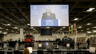 EEUU pospone implementaci&oacute;n de acuerdo comercial con Asia tras l&iacute;os internos