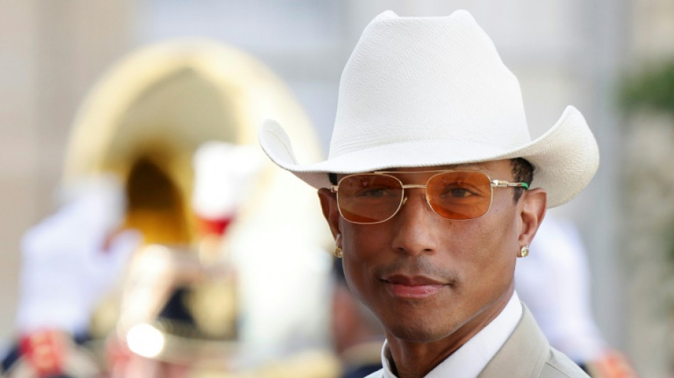 Pharrell Williams invoca el universalismo en su nuevo desfile Louis Vuitton en Par&iacute;s
