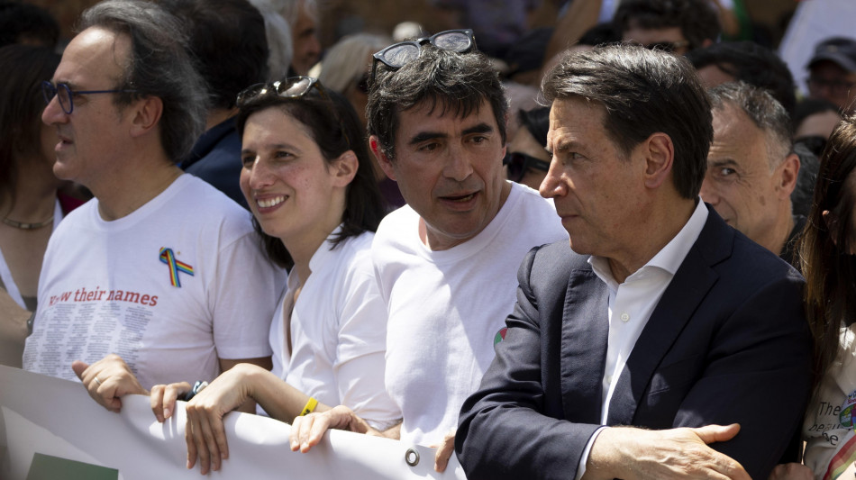 Conte, bello mescolare le bandiere per una giusta causa