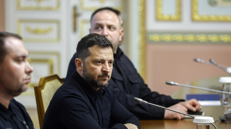 Zelensky, possibili colloqui Ucraina-Russia-Usa questo mese