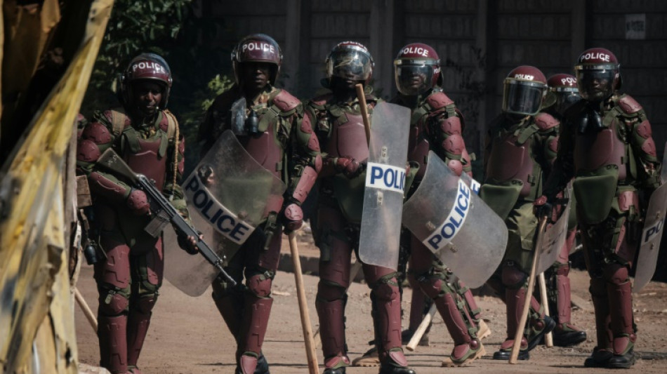 Les 400 premiers policiers k&eacute;nyans en route pour Ha&iuml;ti