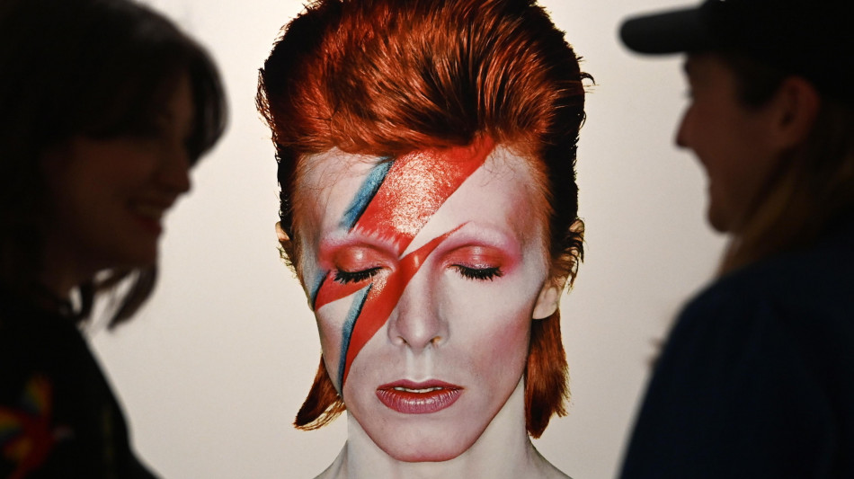 A Londra apre il nuovo centro del V&A dedicato a David Bowie