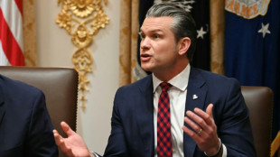 Washington ne fait "que commencer" à couler des embarcations du narcotrafic, dit le chef du Pentagone