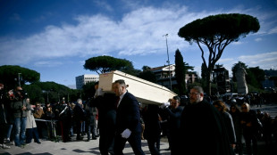 L'Italie, &eacute;mue aux larmes, rend hommage &agrave; ses enfants morts &agrave; Crans Montana