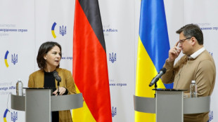 Baerbock k&uuml;ndigt Wiederer&ouml;ffnung der deutschen Botschaft in Kiew an