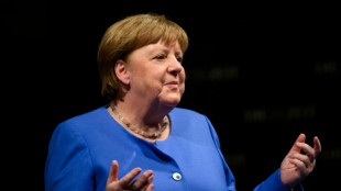 Merkel will Merz "handschriftlich" zum 70. Geburtstag gratulieren