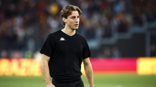 Bove fa una visita a sorpresa nello spogliatoio della Fiorentina