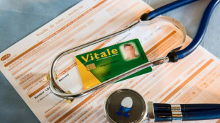 Auprès des médecins, le "donnant donnant" du gouvernement ne passe pas