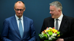 El canciller alem&aacute;n celebra la victoria en una elecci&oacute;n regional