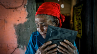 "As&iacute; sea por una u&ntilde;a": ropa, huesos y ADN para identificar desaparecidos en Colombia