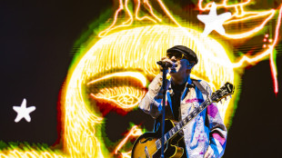 Luca Carboni aggiunge una nuova data a Bologna, il 20 aprile