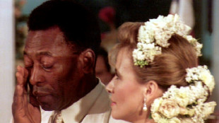 Pel&eacute;: tres matrimonios, siete hijos y una vida de telenovela