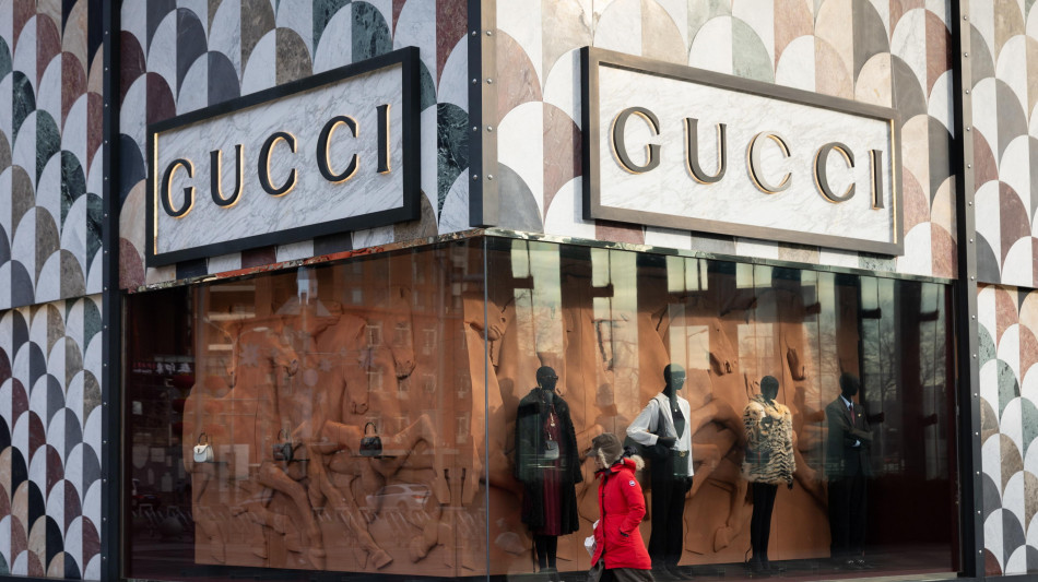 I colossi del lusso Lvmh e Kering alla prova dei conti, incognita guerra