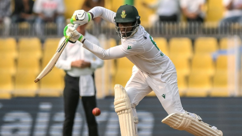 Muthusamy's maiden Test century powers South Africa to 428-7