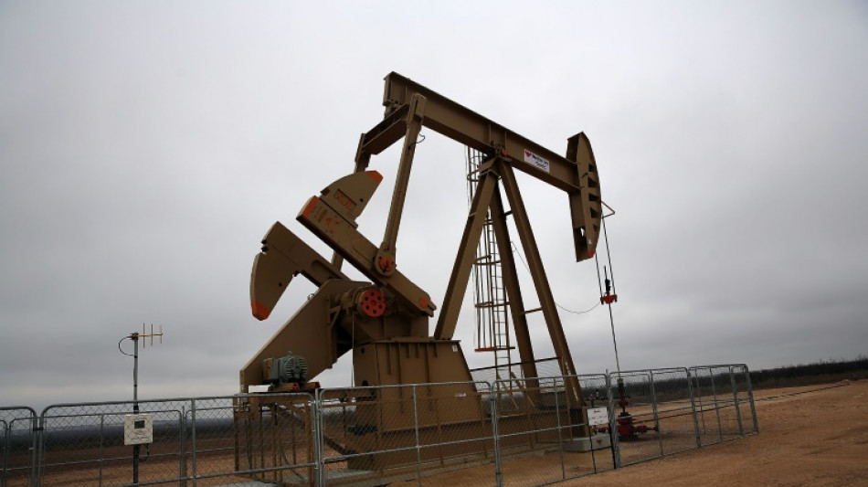 Republicanos de Texas apuntan contra el cambio clim&aacute;tico en libros de estudio