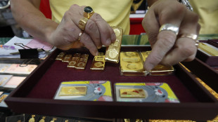 L'oro continua a correre, il prezzo spot sale a 3.558 dollari