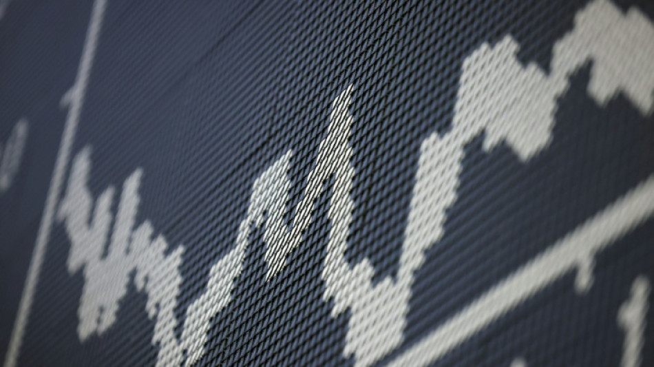 Markets muted in thin trade, hit by data centre glitch