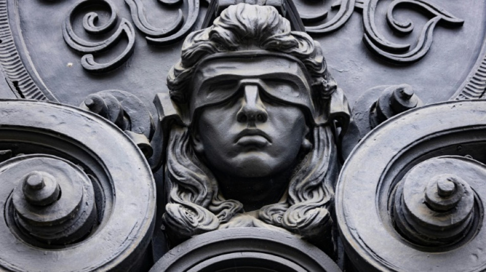 Unterbringung in Psychiatrie nach Tötung von Mutter auf Hausboot in Hamburg