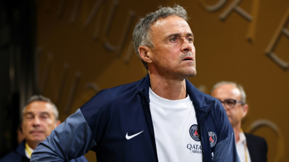 Luis Enrique, do PSG, ganha Troféu Cruyff de melhor técnico