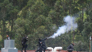 Enfrentamiento en c&aacute;rcel de Ecuador deja al menos 20 muertos, cinco mutilados