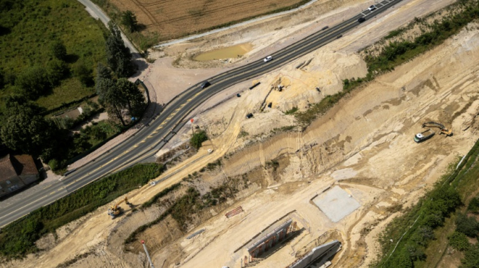 Avenir du chantier de l'A69: d&eacute;cision le 30 d&eacute;cembre, les opposants pessimistes