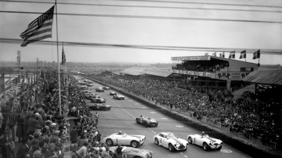 Les 24 Heures du Mans, th&eacute;&acirc;tre de frayeurs, d'exploits... et de l'autographe d'une vie