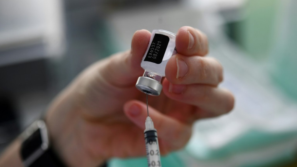 Covid-19 en France: la septi&egrave;me vague monte