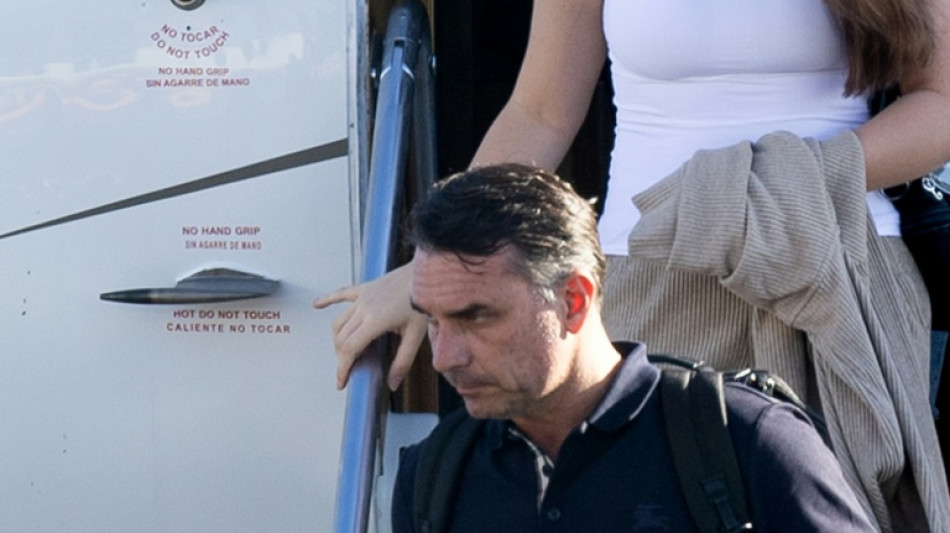 Bolsonaro bezeichnet sich nach Flucht in die USA als "Anf&uuml;hrer" Brasiliens