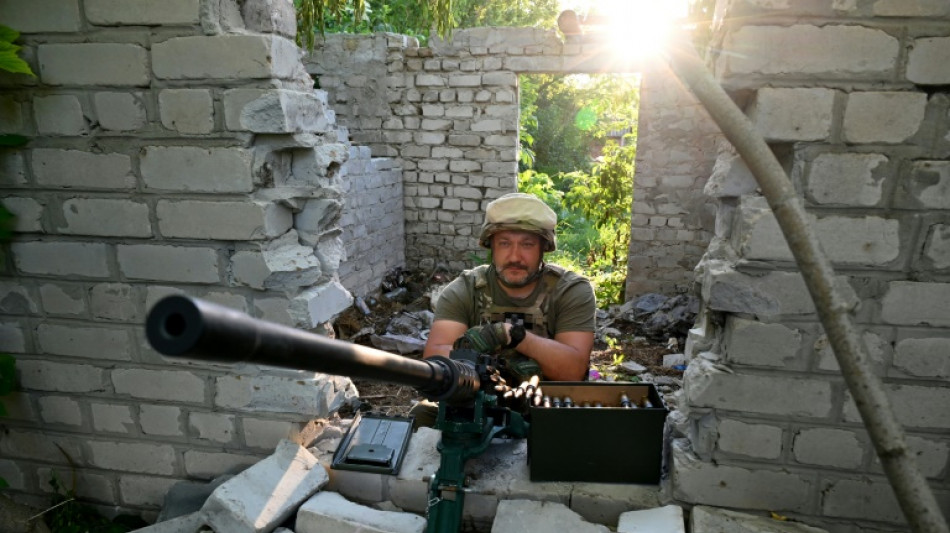 Ukraine: combattants &eacute;trangers condamn&eacute;s, poursuite de la bataille pour Severodonetsk