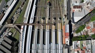 Una huelga de transporte contra Milei afecta a m&aacute;s de un mill&oacute;n de pasajeros