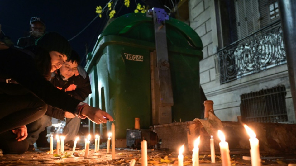 Vigilia por un ataque con molotov que mat&oacute; a dos lesbianas en Argentina