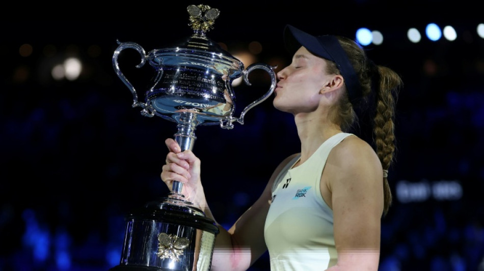 Rybakina supera Sabalenka e &eacute; campe&atilde; do Aberto da Austr&aacute;lia