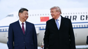 Asian markets fall on US-China jitters as leaders meet