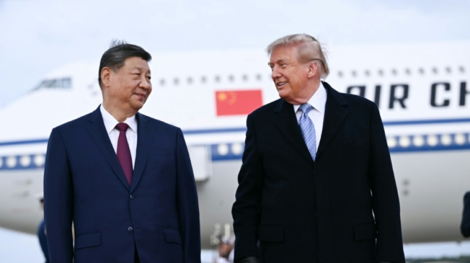 Markets mixed as China's Xi arrives for US talks
