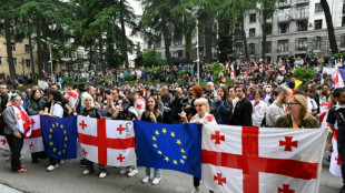 Ge&oacute;rgia registra novos protestos ap&oacute;s aprova&ccedil;&atilde;o de lei que a afasta da UE