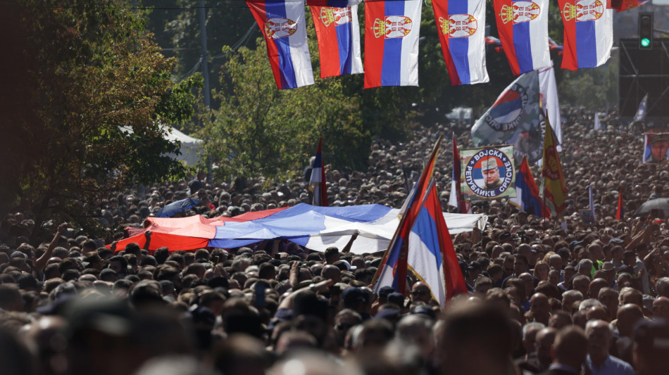 La Bosnia espelle due diplomatici serbi dopo i funerali di Mladic