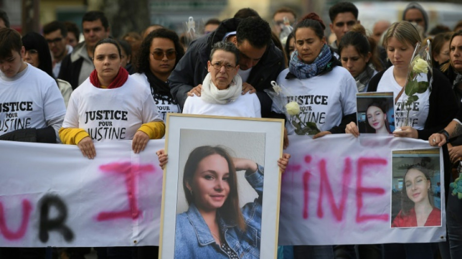Lot: une marche silencieuse en hommage &agrave; Justine Vayrac