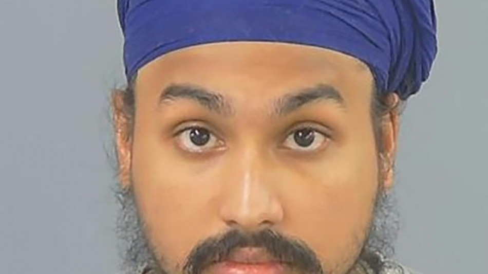 Justi&ccedil;a brit&acirc;nica revisar&aacute; condena&ccedil;&atilde;o de jovem sikh que matou estudante 