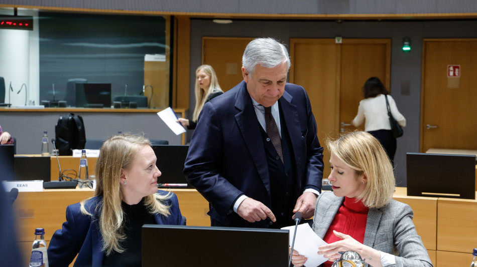 Tajani, in Ue consenso su pasdaran come terroristi ma con Iran dialogo