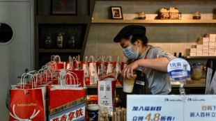 China sale de la deflaci&oacute;n tras un repunte de precios en agosto
