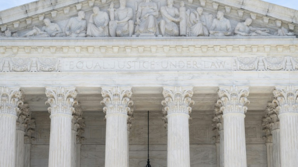 La Corte Suprema de EEUU examina el intento de Biden de frenar la desinformaci&oacute;n en l&iacute;nea