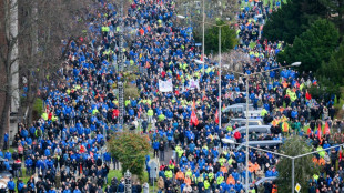 Gewerkschaft: 66.000 VW-Beschäftigte im Warnstreik